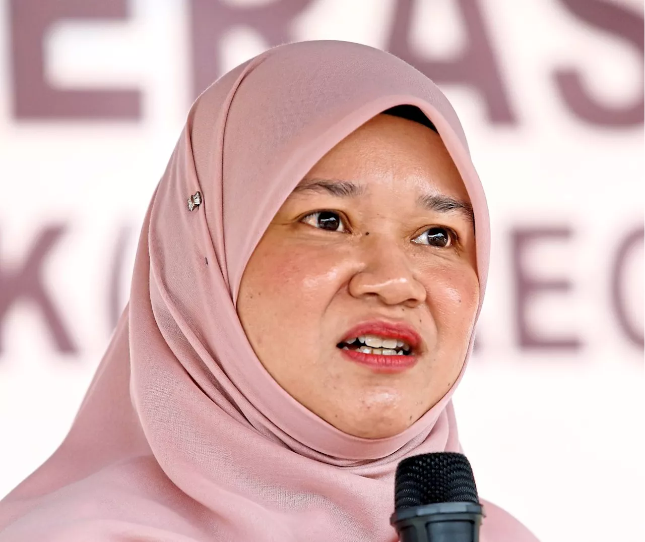 Work with us on Year Six assessment, Fadhlina tells Sarawak