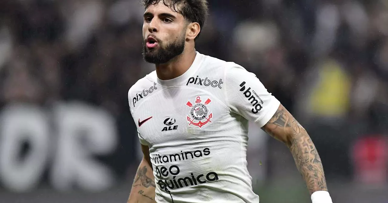 Corinthians vence Athletico-PR com frango de Bento e abre oito pontos do Z4 do Brasileirão