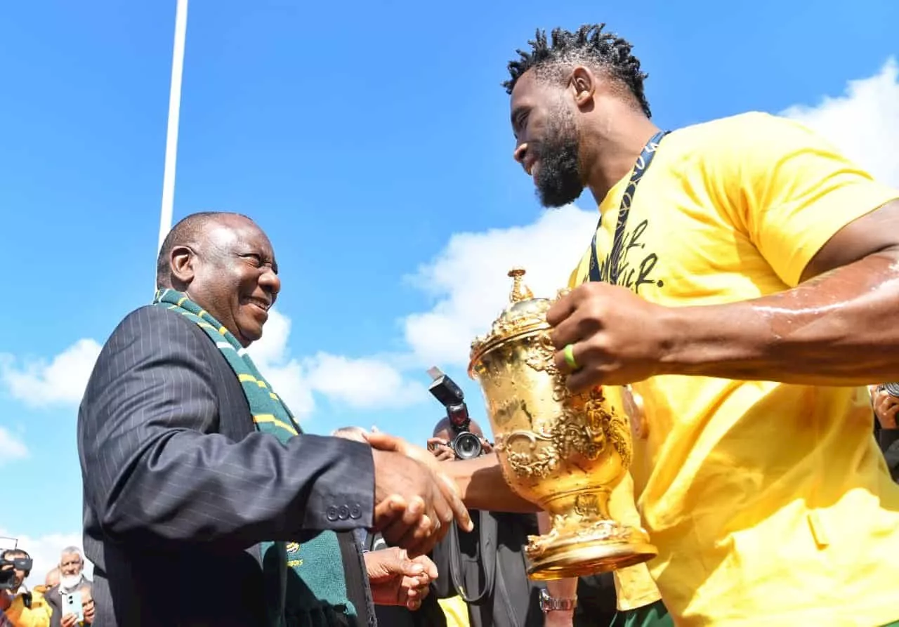 Siya Kolisi applauded for his message to Ramaphosa and Cabinet