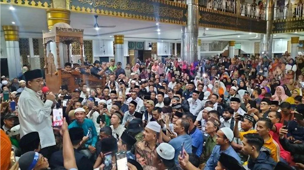 Tiba di Sumbar, Anies Baswedan Kunjungi Rumah Kelahiran Bung Hatta hingga Pimpin Doa untuk Palestina