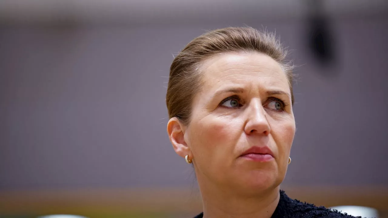 Nu er alles øjne rettet mod Barbara Bertelsen og Mette Frederiksen