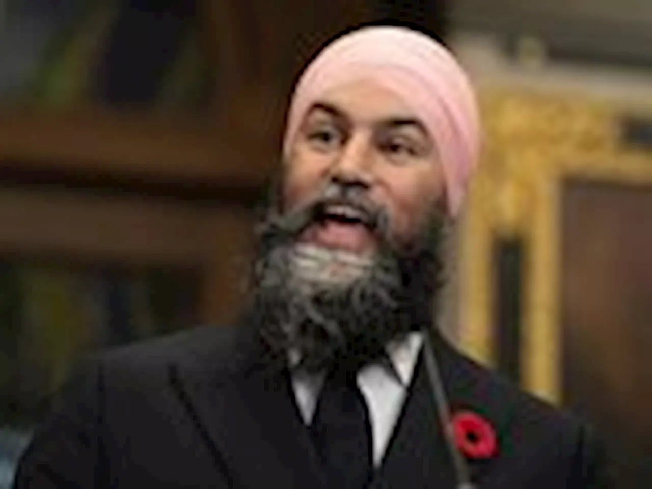 NDP Leader Jagmeet Singh criticizes Trudeau and Poilievre for being out of touch with Canadians