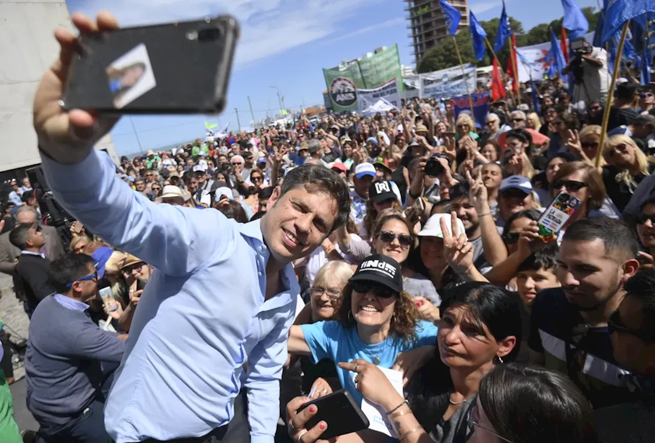 El gobernador bonaerense, Axel Kicillof, emerge como líder de la resistencia peronista