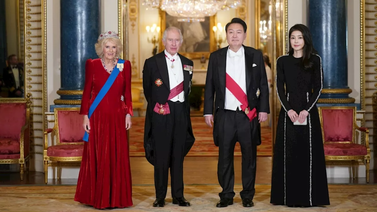 King Charles welcomes South Korea's president with state banquet, mingles with K-pop band Blackpink