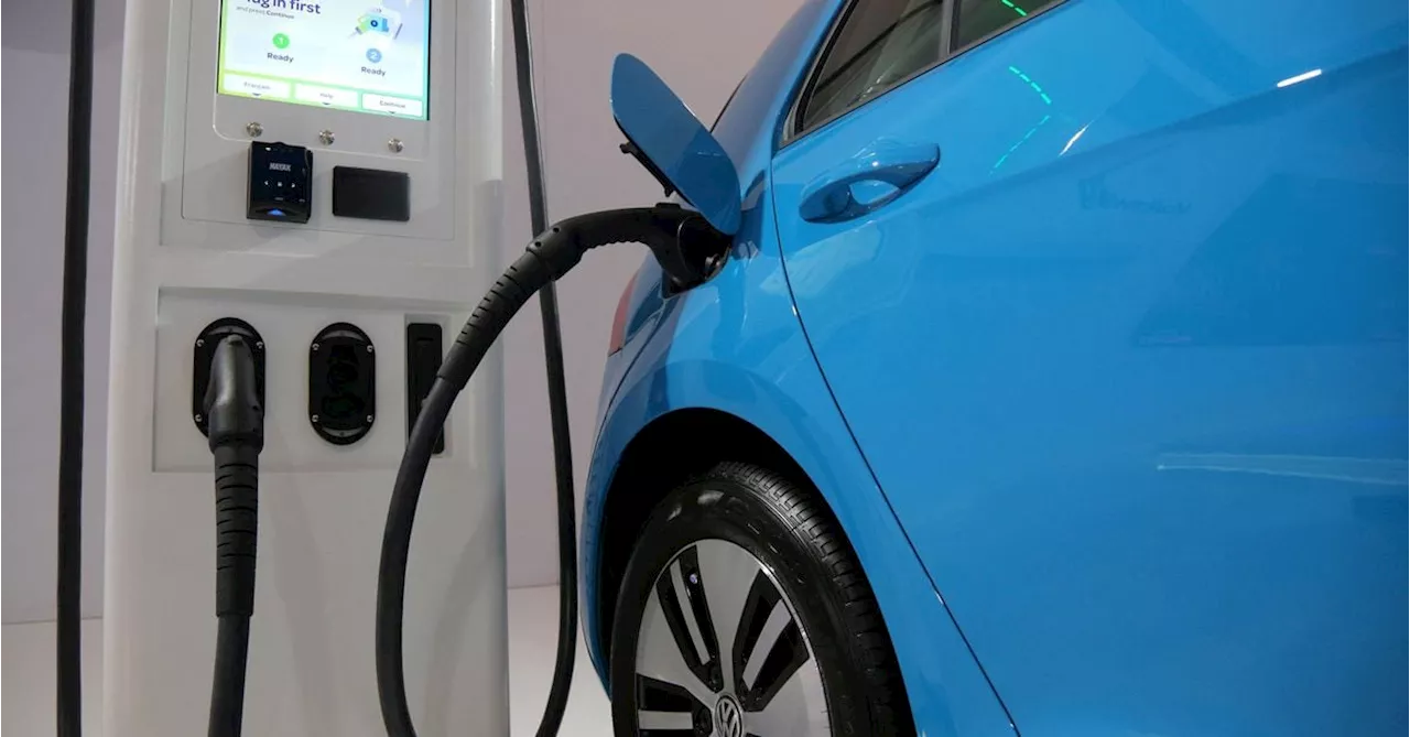 Canada Urged to Shift Strategy on Electric Vehicle Charging Stations