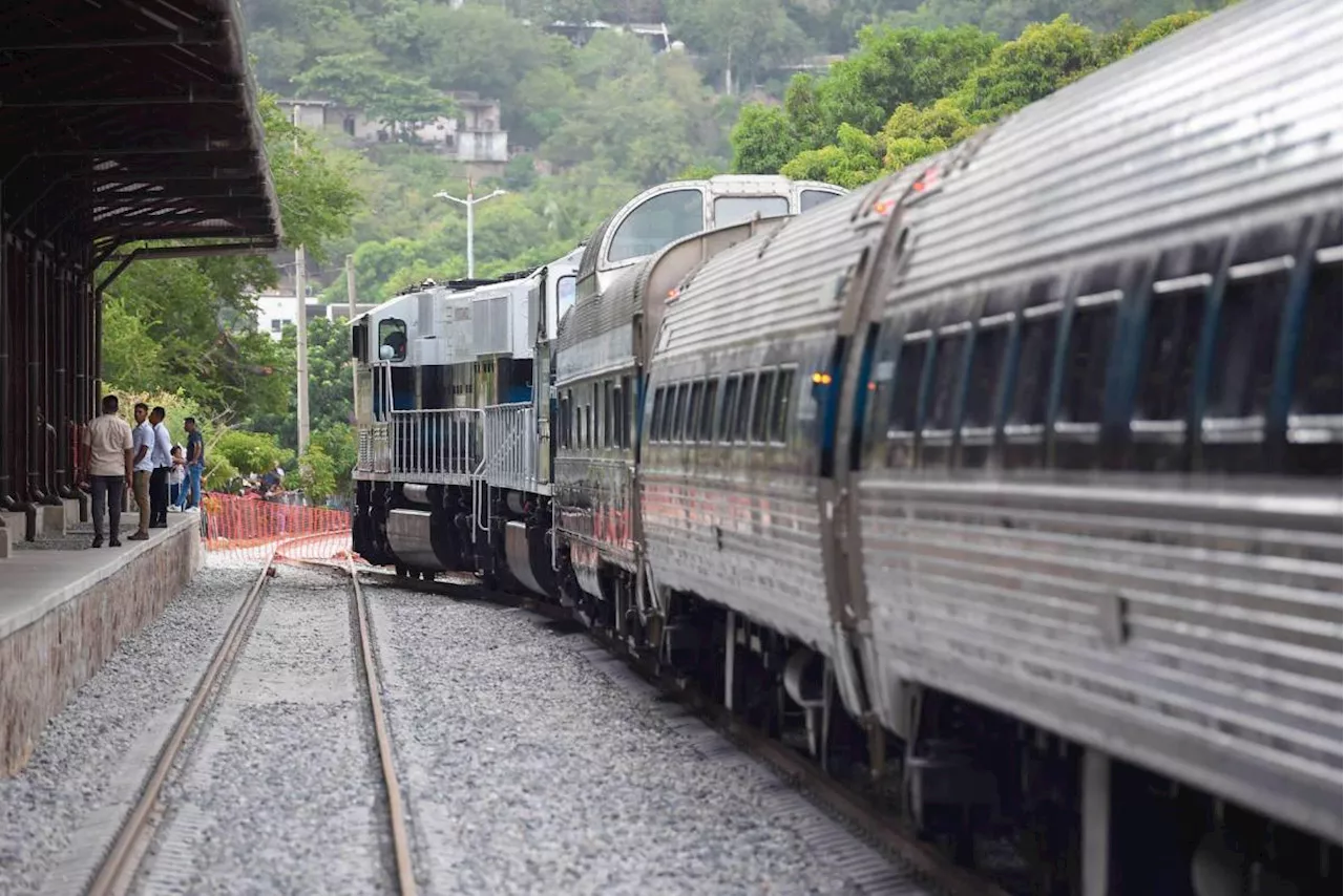 México busca volver al transporte de pasajeros en tren