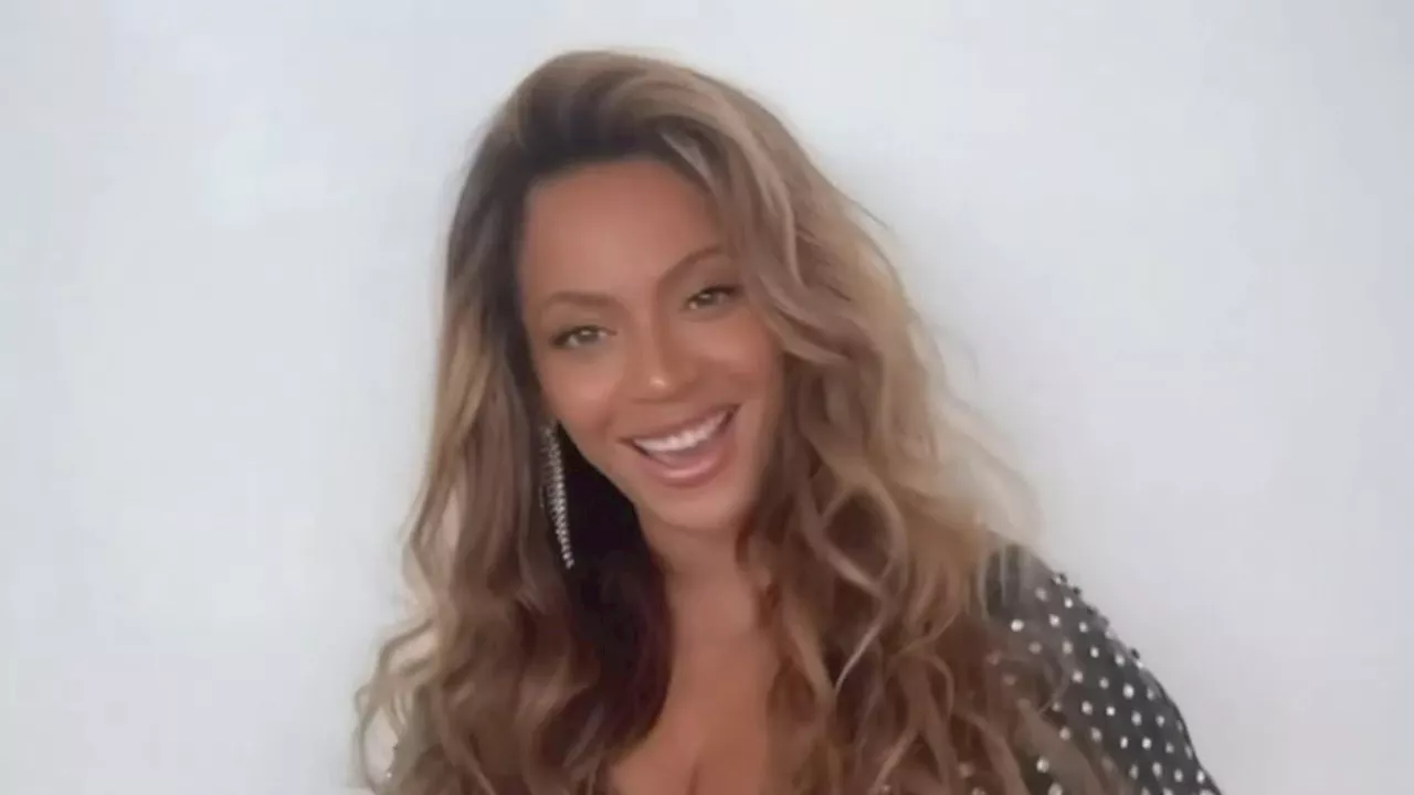 Beyonce Introduces Trailer for Upcoming Concert Film During Macy's Thanksgiving Day Parade