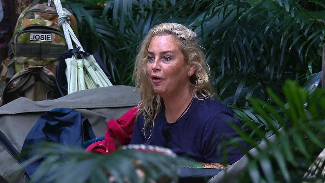 Josie Gibson admires Marvin Humes' six pack on I'm A Celebrity