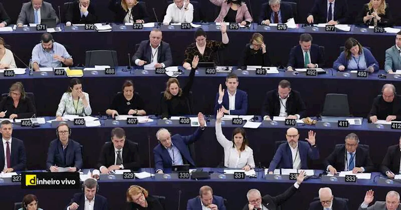 Parlamento Europeu proíbe sacos de plástico "muito leves"