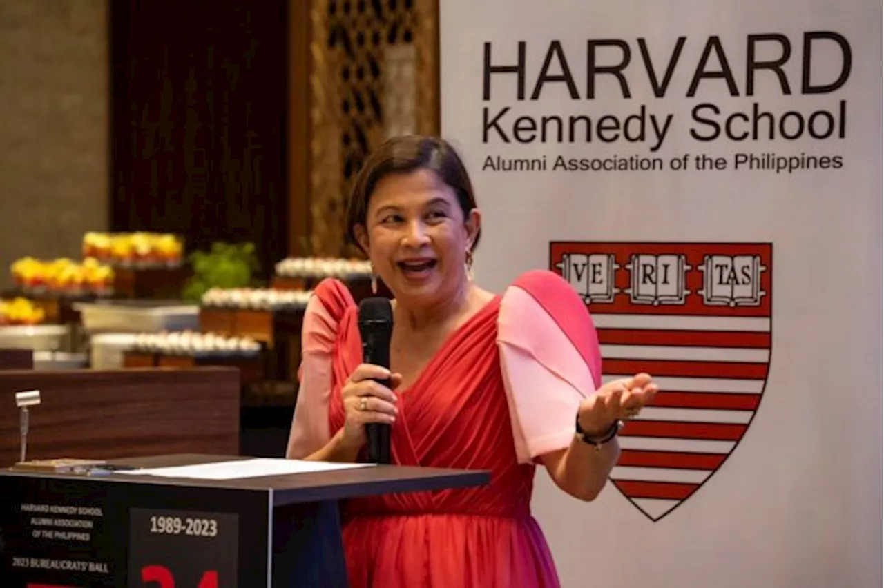 Harvard Kennedy School Alumni Association of PH celebrates members in public service