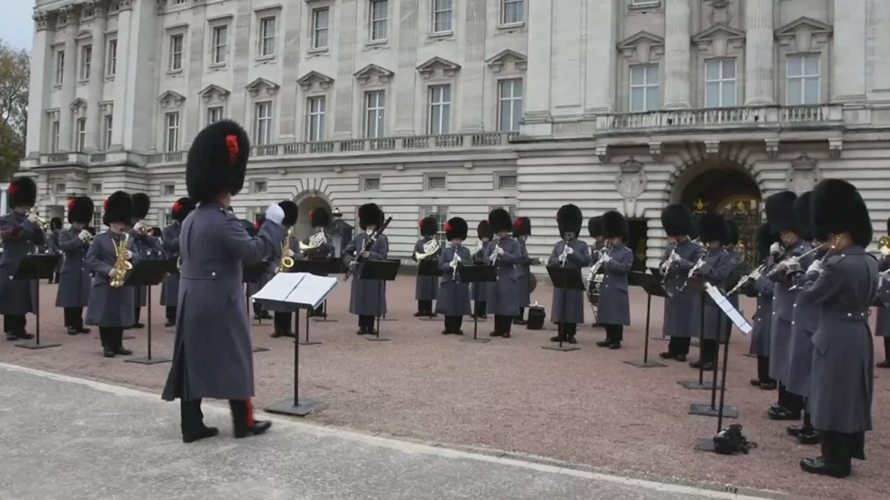 South Korean K-pop Delights at Changing of the Guard