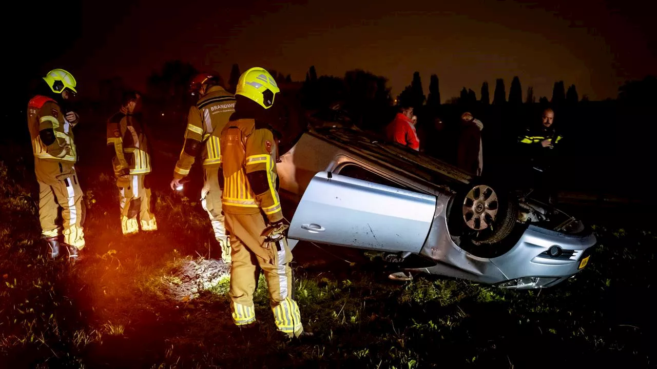 112-nieuws: brand appartement Eindhoven • auto ondersteboven langs de weg