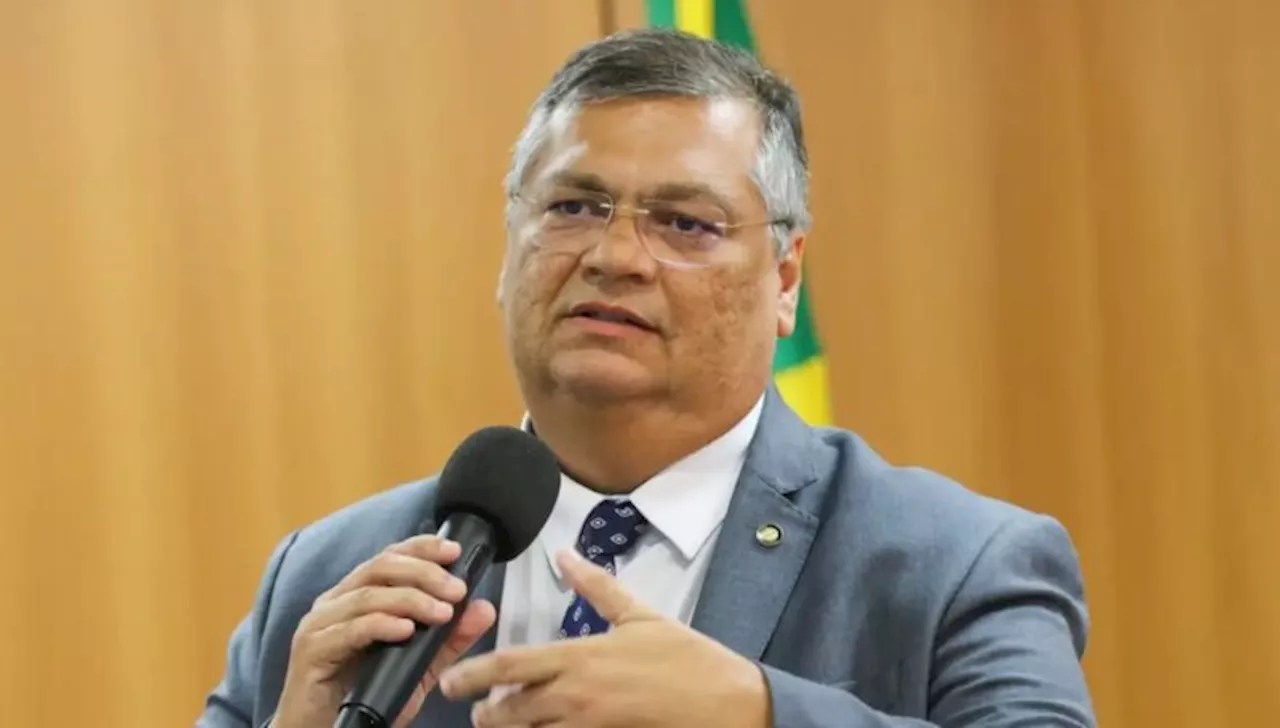 Ministro da Justiça, Flávio Dino, conta com apoio de 1/3 da CCJ do Senado para indicação ao STF