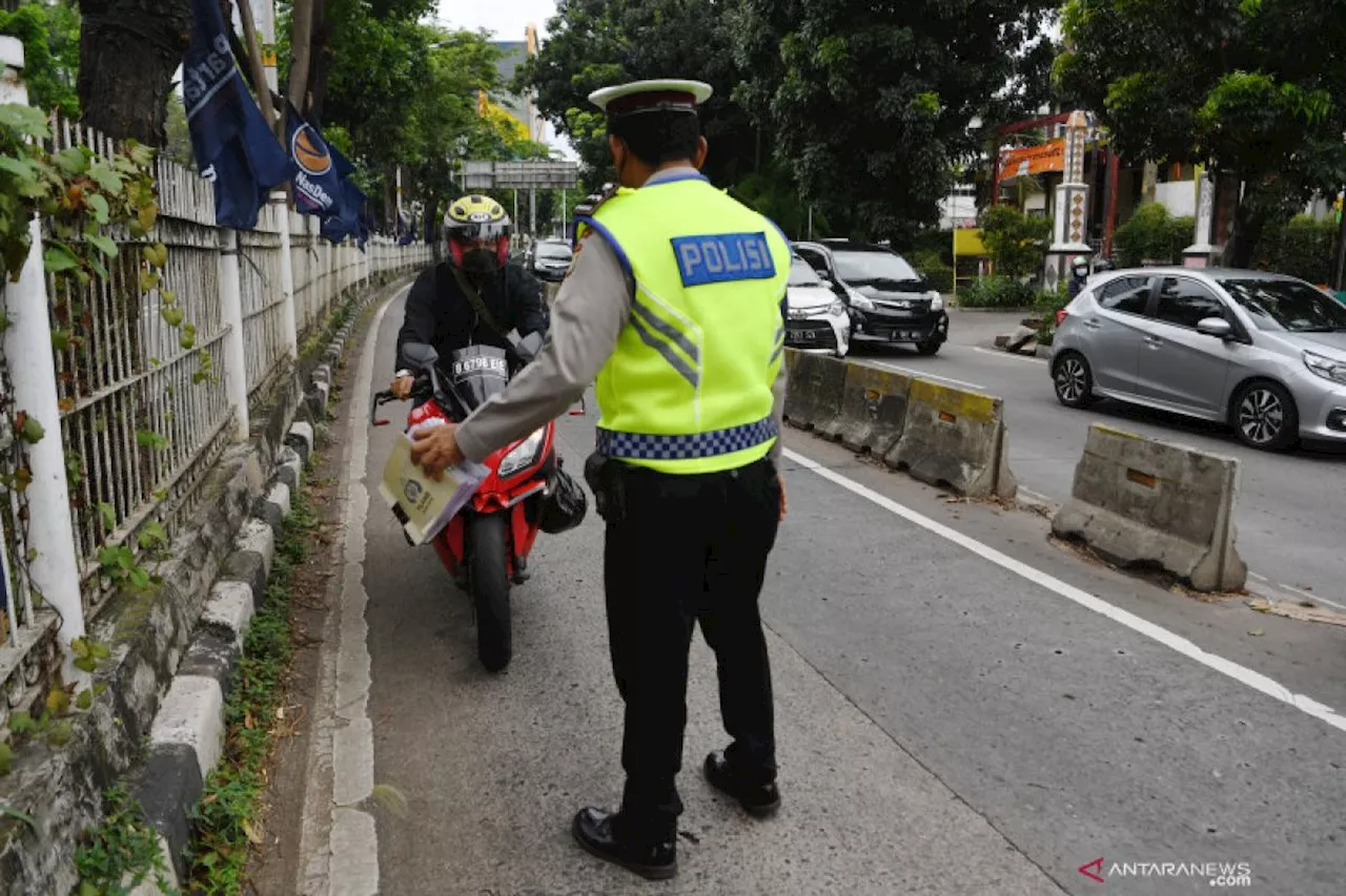 Jumat, masih tersedia SIM Keliling di Jakarta