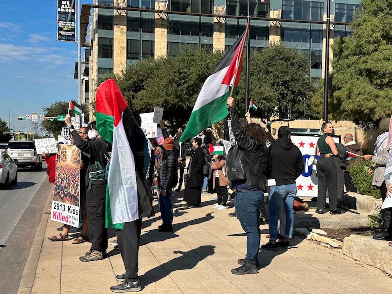 Protesters Call for Mayor Kirk Watson to Support Cease-fire in Gaza