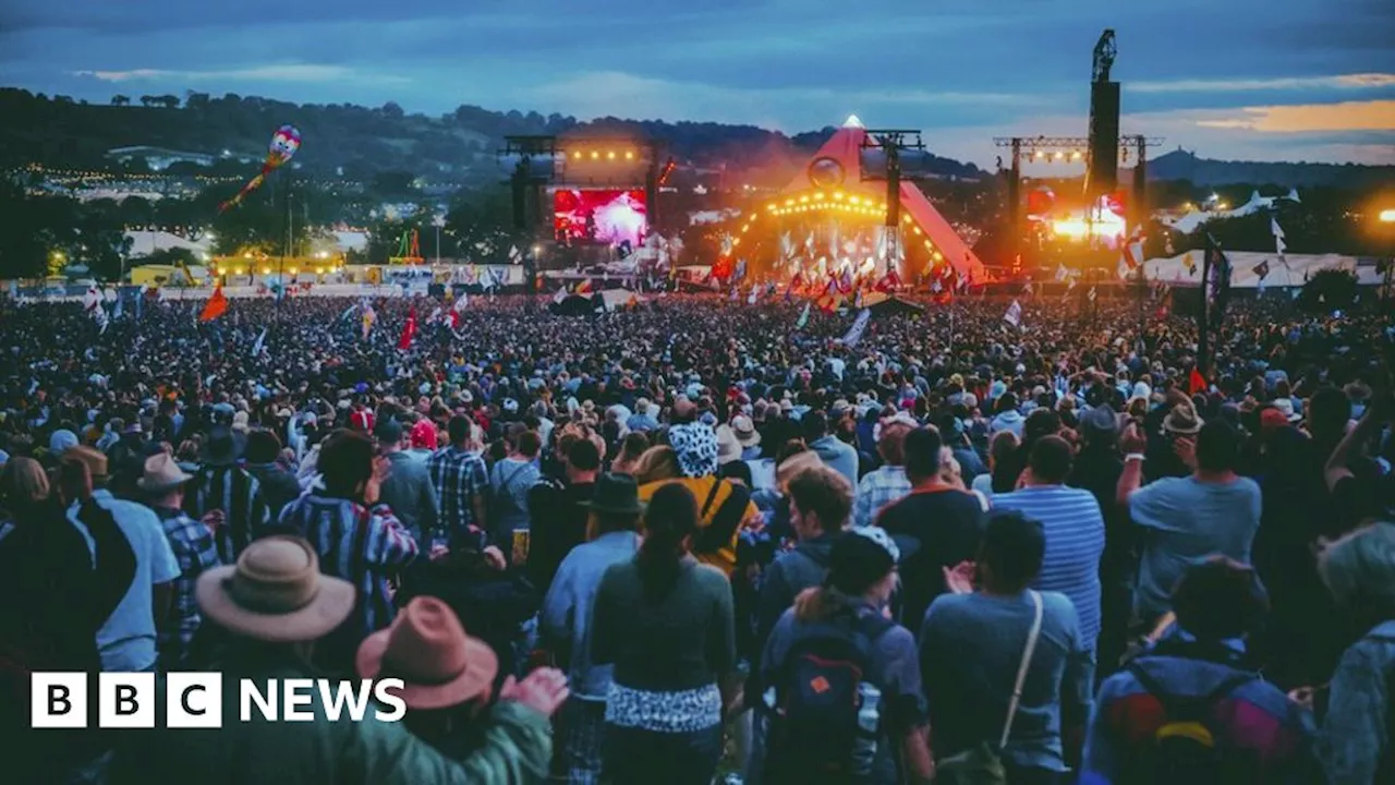 Glastonbury Festival-goers upset at ticket sale delay