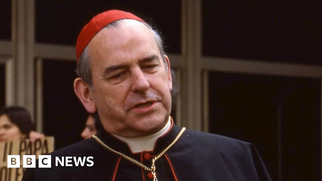 Cardinal Tomás Ó Fiaich: Blue plaque tribute to church leader