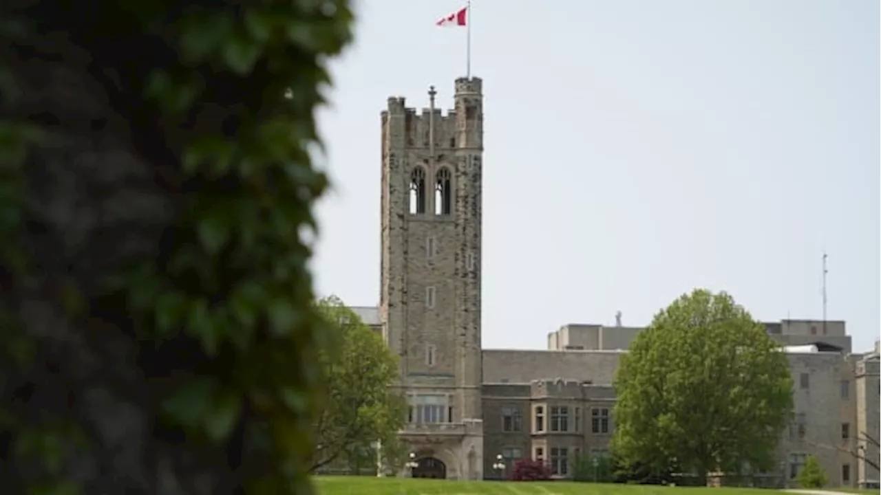 Western University women's hockey players to boycott games after coach cleared to return