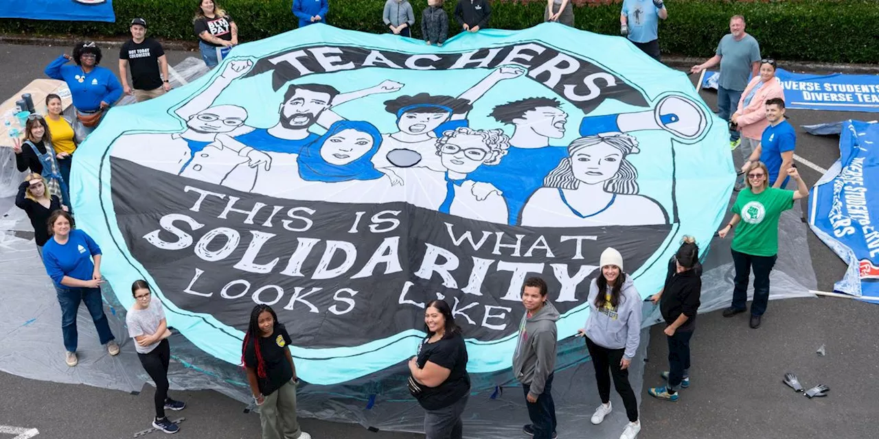 Thousands of Teachers Strike in Oregon's Largest School District