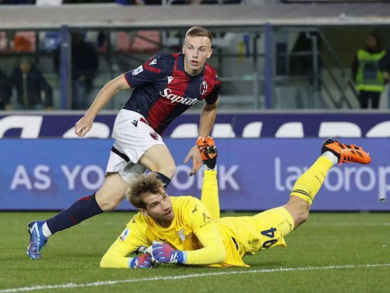 Bologna-Lazio risultato 1-0: gol di Ferguson, Thiago Motta aggancia il Napoli al quinto posto