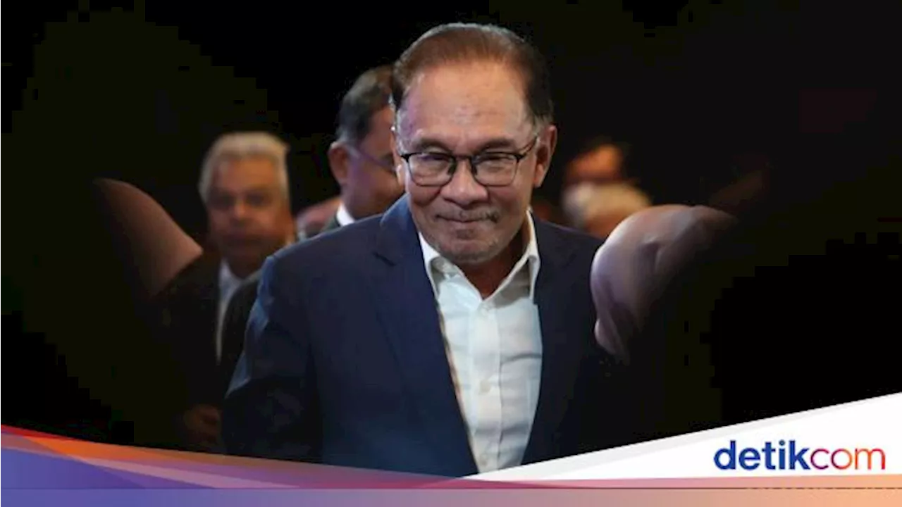 Ringgit Malaysia Tumbang, Anwar Ibrahim Ogah Naikkan Suku Bunga