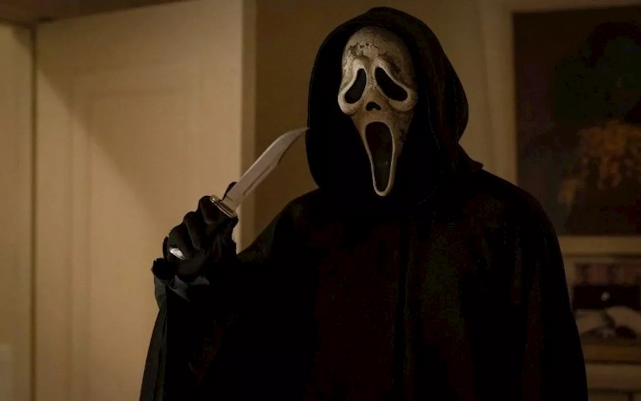 The mask from ‘Scream’ is a sexy trend on TikTok