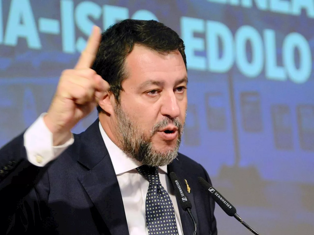 'In piazza contro antisemitismo e violenza', Salvini prepara la manifestazione di Milano