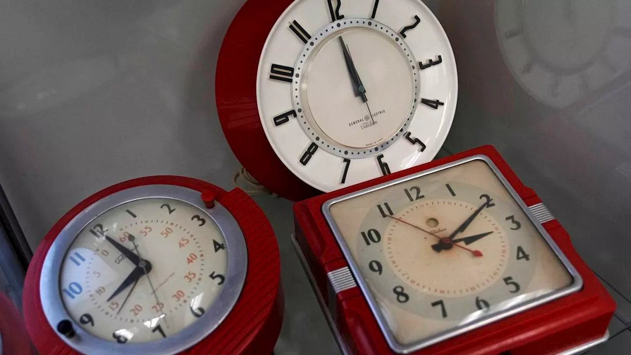 Daylight saving 2023: Here’s what a sleep expert says about the time change