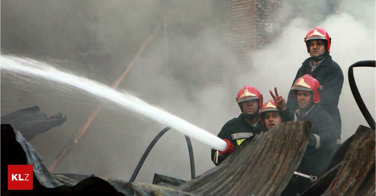 Fünf Vermisste:Mindestens 26 Tote bei Brand in Entzugsklinik im Iran