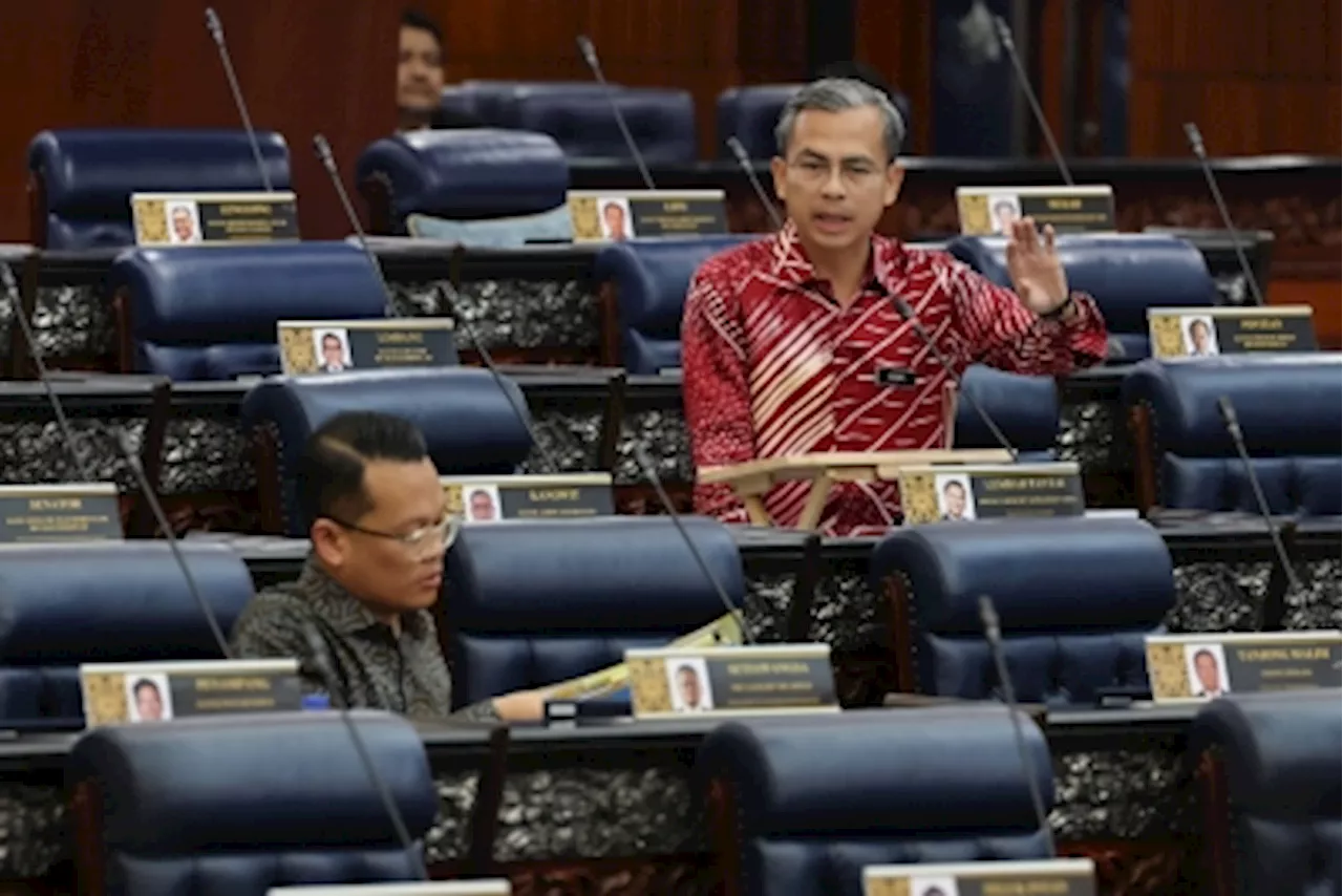 Fahmi tells Perikatan MPs: No need for unity govt to offer projects to garner support