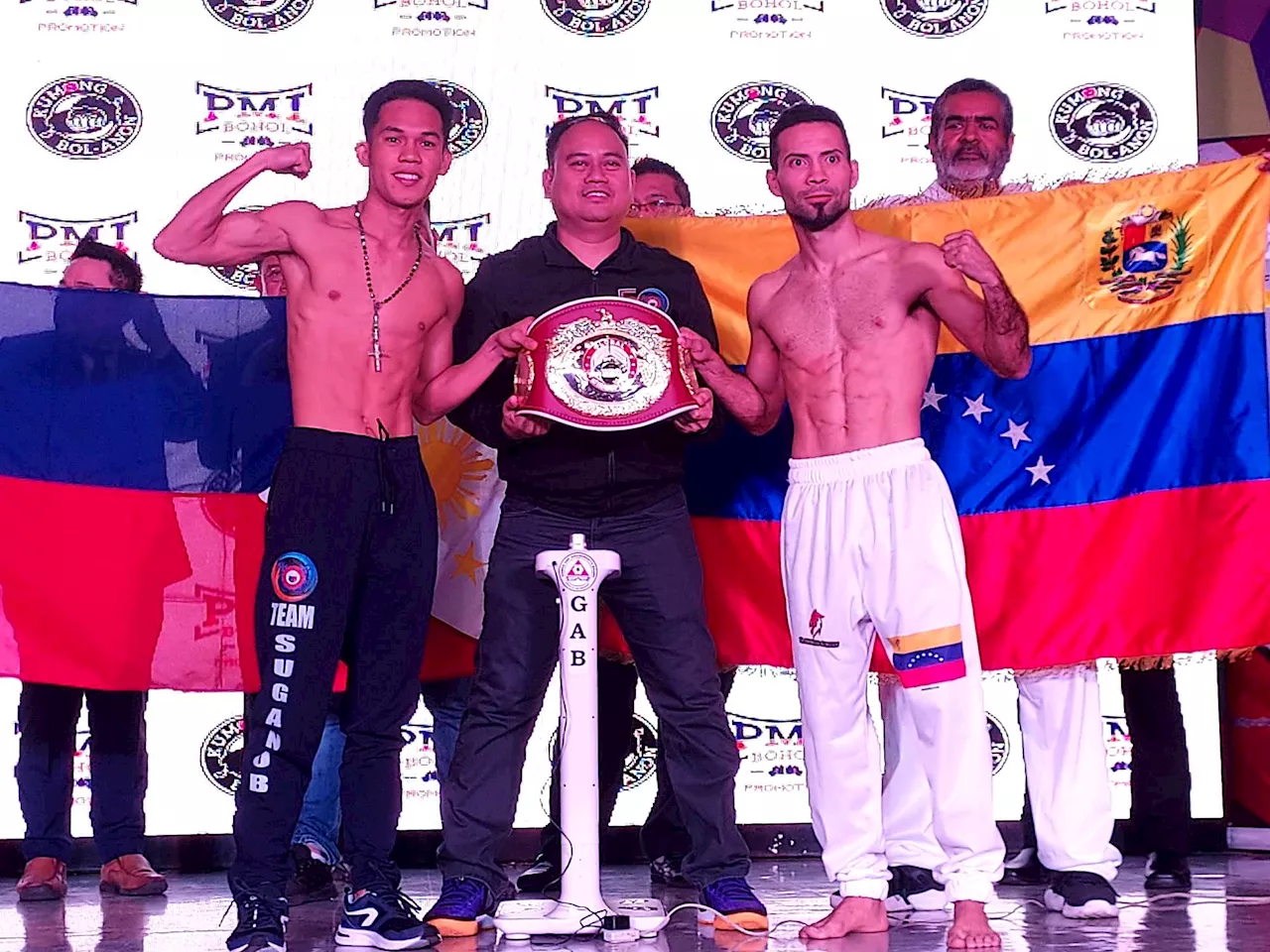 'Filipino Phenom' Suganob battles Venezuelan fighter