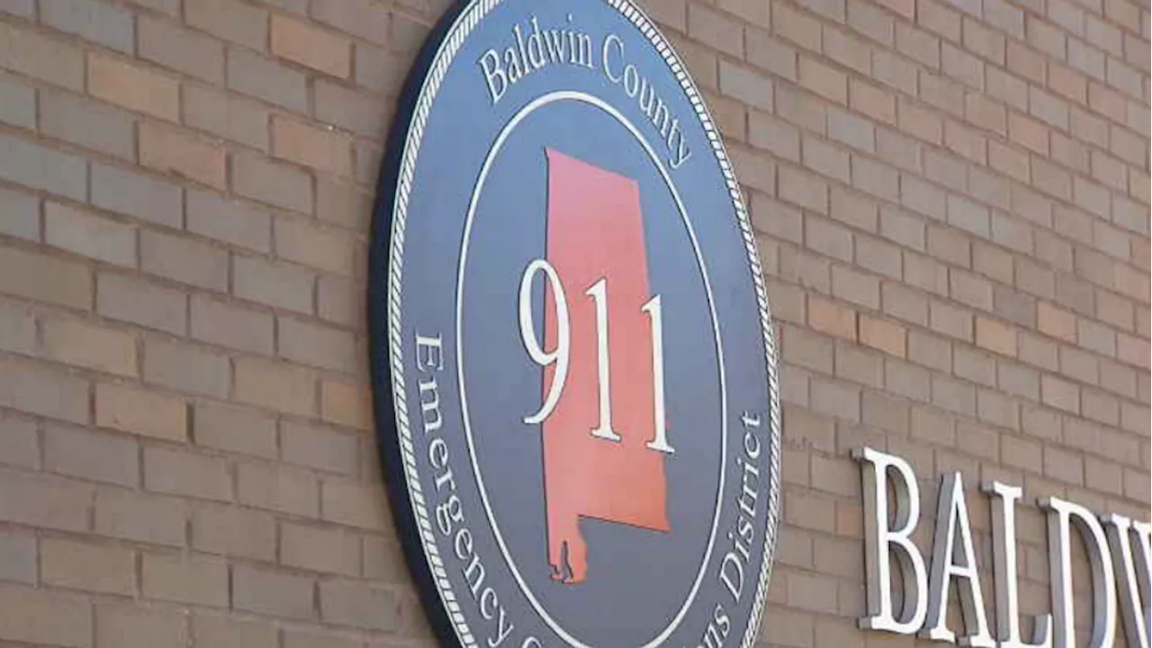 Director of Baldwin 911 contract not renewed, placed on administrative leave