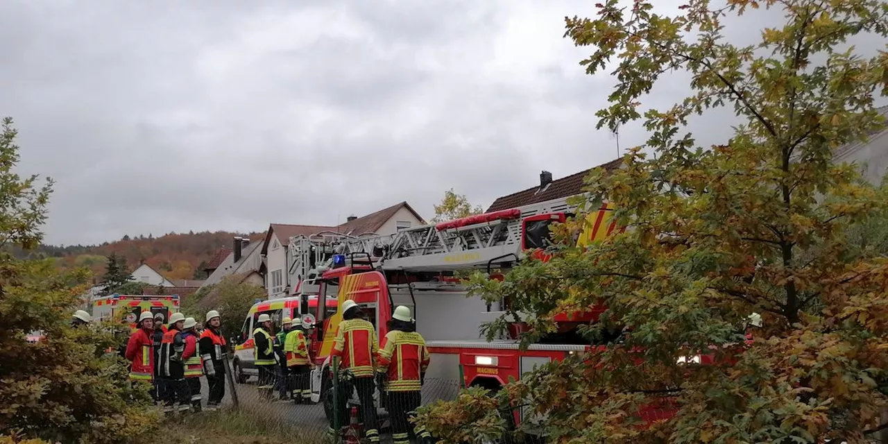 Explosion in Neumarkter Wohnhaus: Mann erleidet schwerste Brandverletzungen