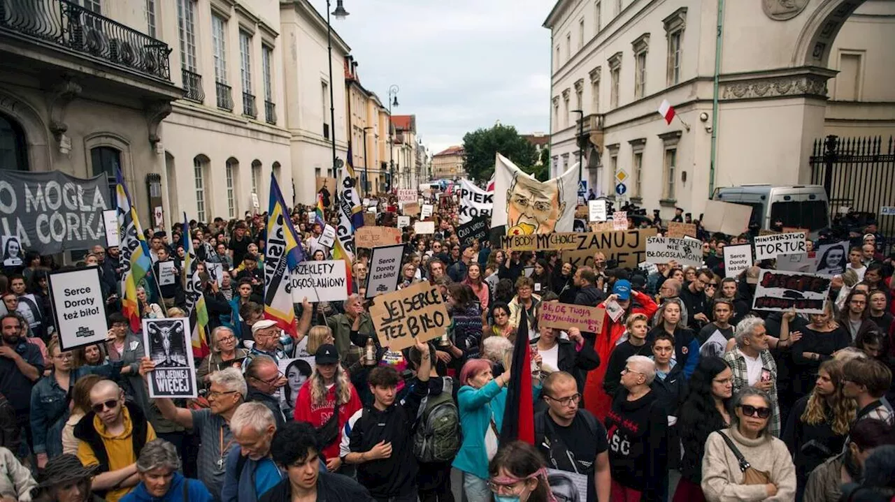 De Rome à Varsovie, l’accès à l’avortement régresse en Europe