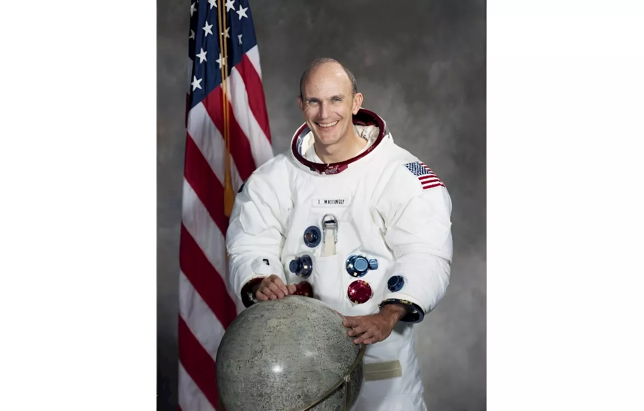 Apollo astronaut Thomas K. Mattingly dies aged 87