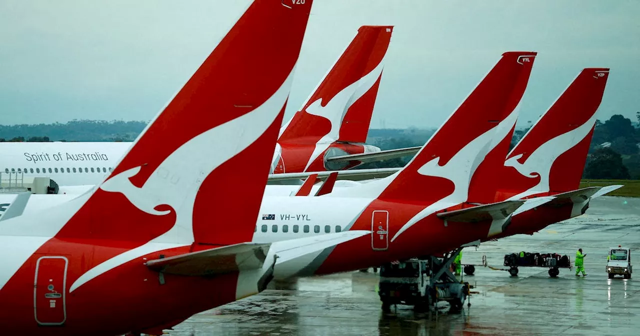 Qantas shareholders vote against remuneration report at AGM