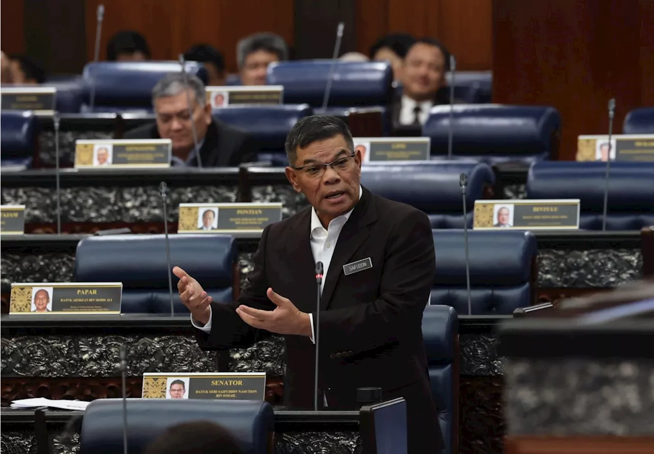 Show proof Perikatan members threatened into supporting govt, says Saifuddin