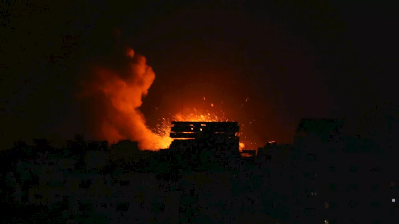 ‘No safe route out’: 300,000 ‘trapped with little food’ as Israeli forces surround Gaza city