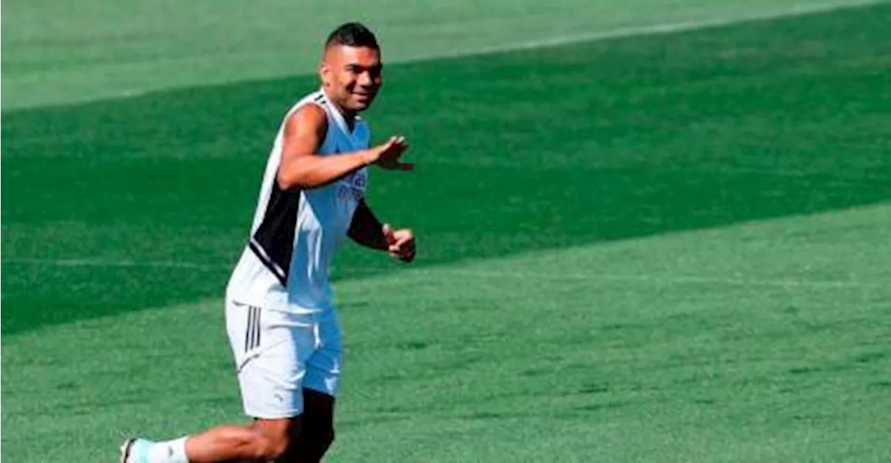 Man Utd&#039;s Casemiro &#039;out for several weeks&#039; with hamstring injury