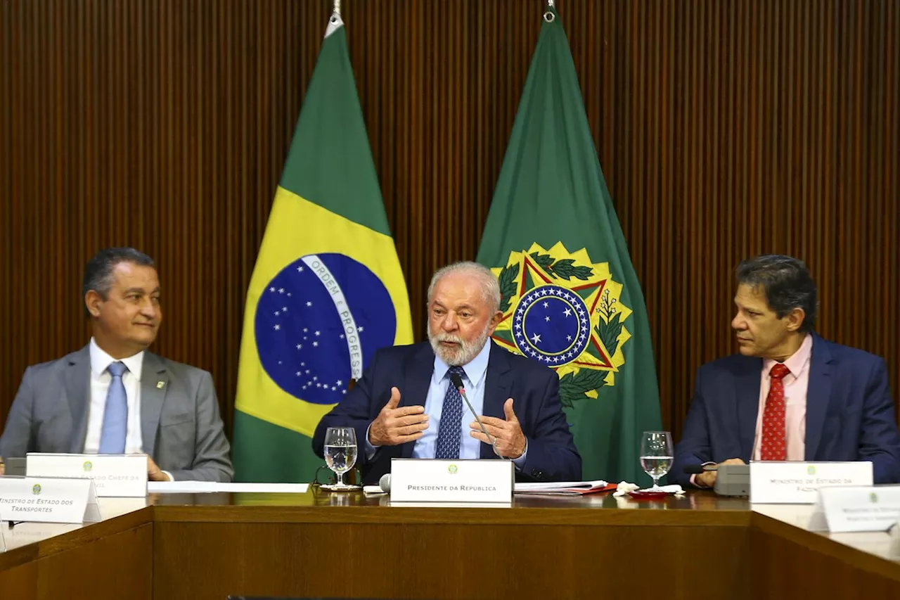 Independentemente da meta fiscal, não há possibilidade de aumentar gasto público, diz Rui Costa