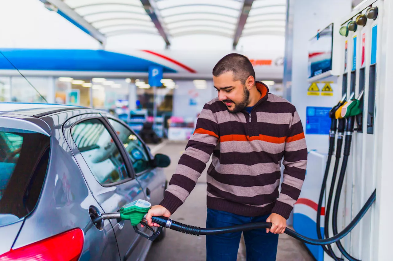 Gas prices: ‘Glacial, daily decline’ for the rest of 2023, but B.C. city sees significant drop