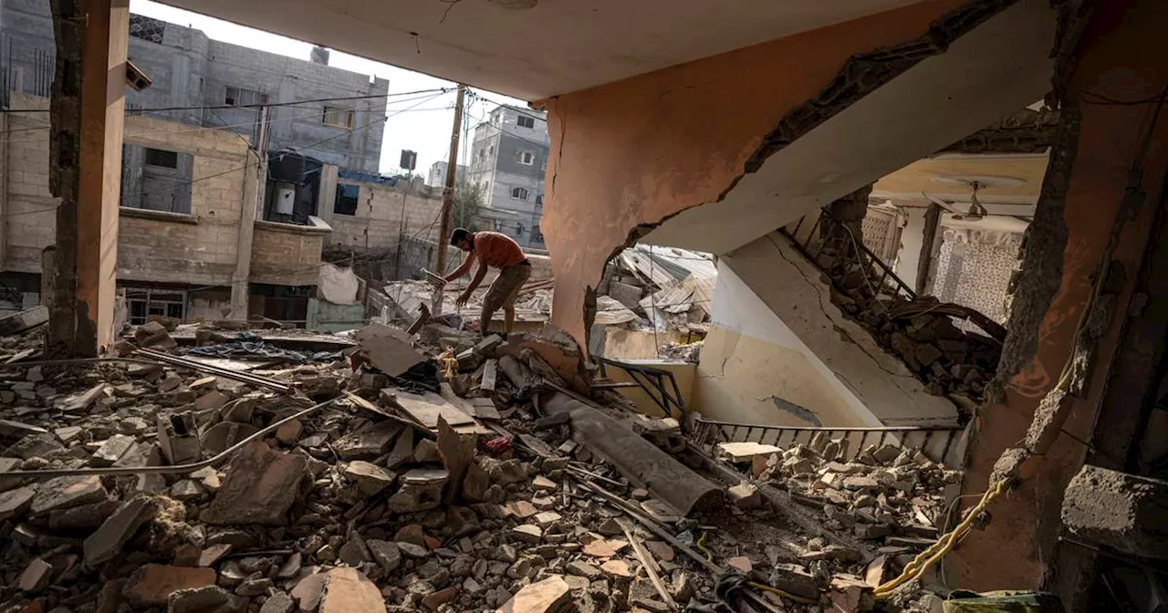 Israeli strikes kill multiple civilians at shelters in Gaza combat zone, as Blinken seeks more aid