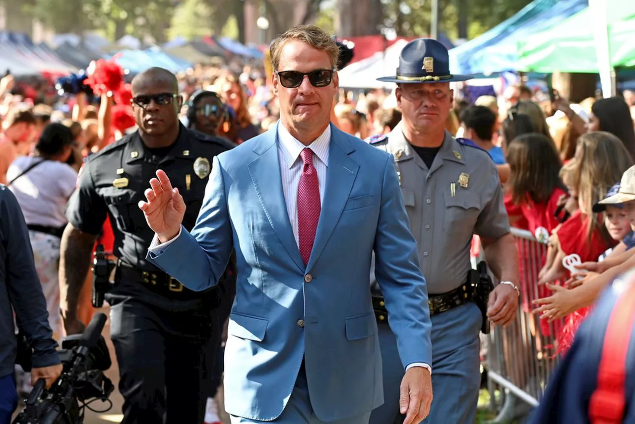 Lane Kiffin tells College GameDay crew who he’s rooting for in Alabama-LSU game