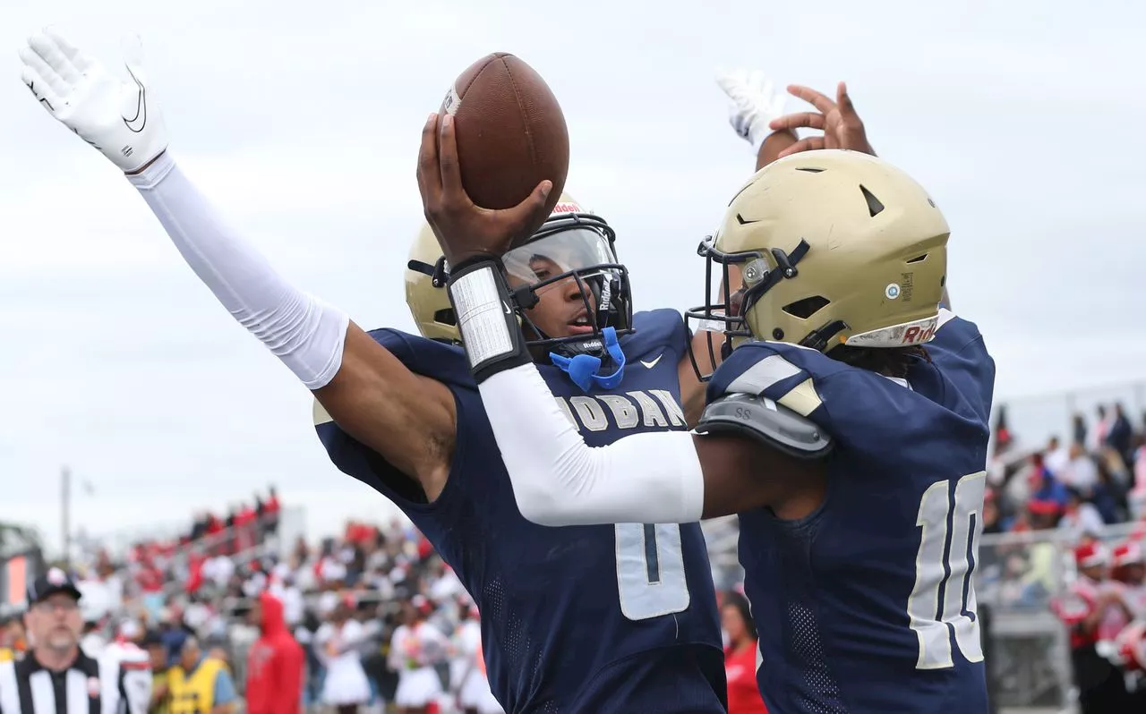 Barberton vs. Archbishop Hoban football: Hoban rolls into regional semifinals