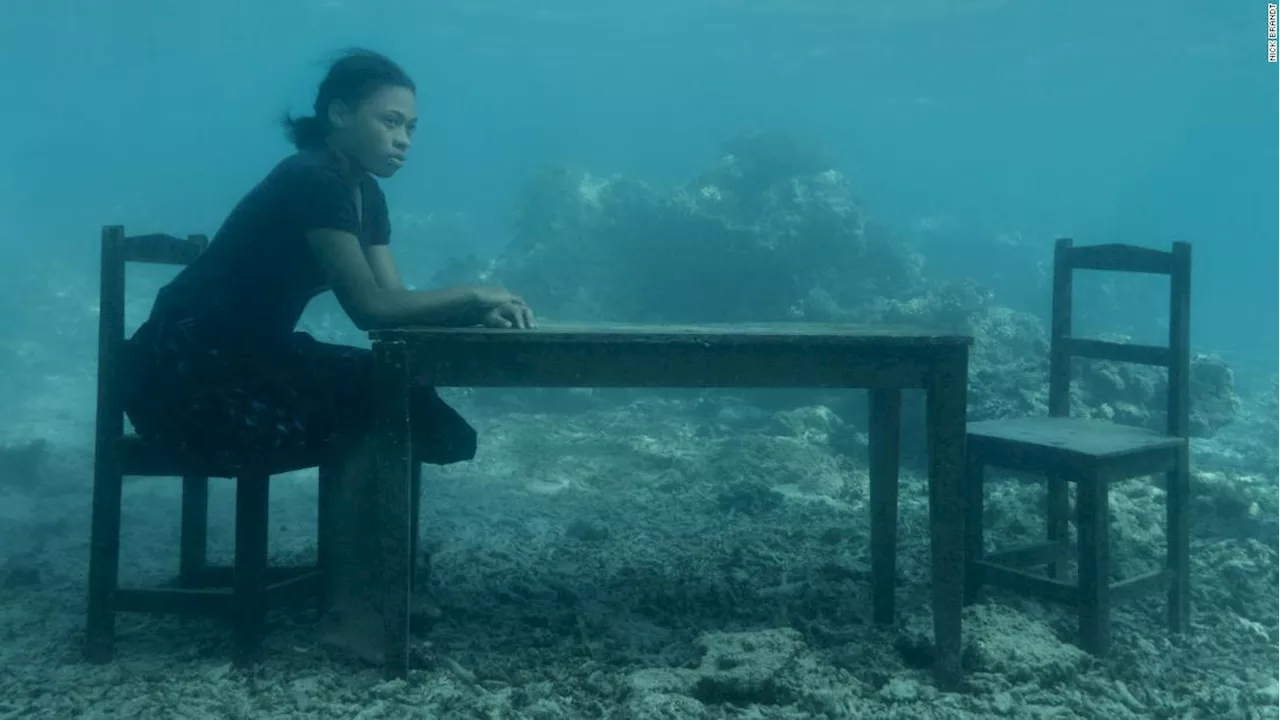 These haunting underwater photos portray climate change in a new way