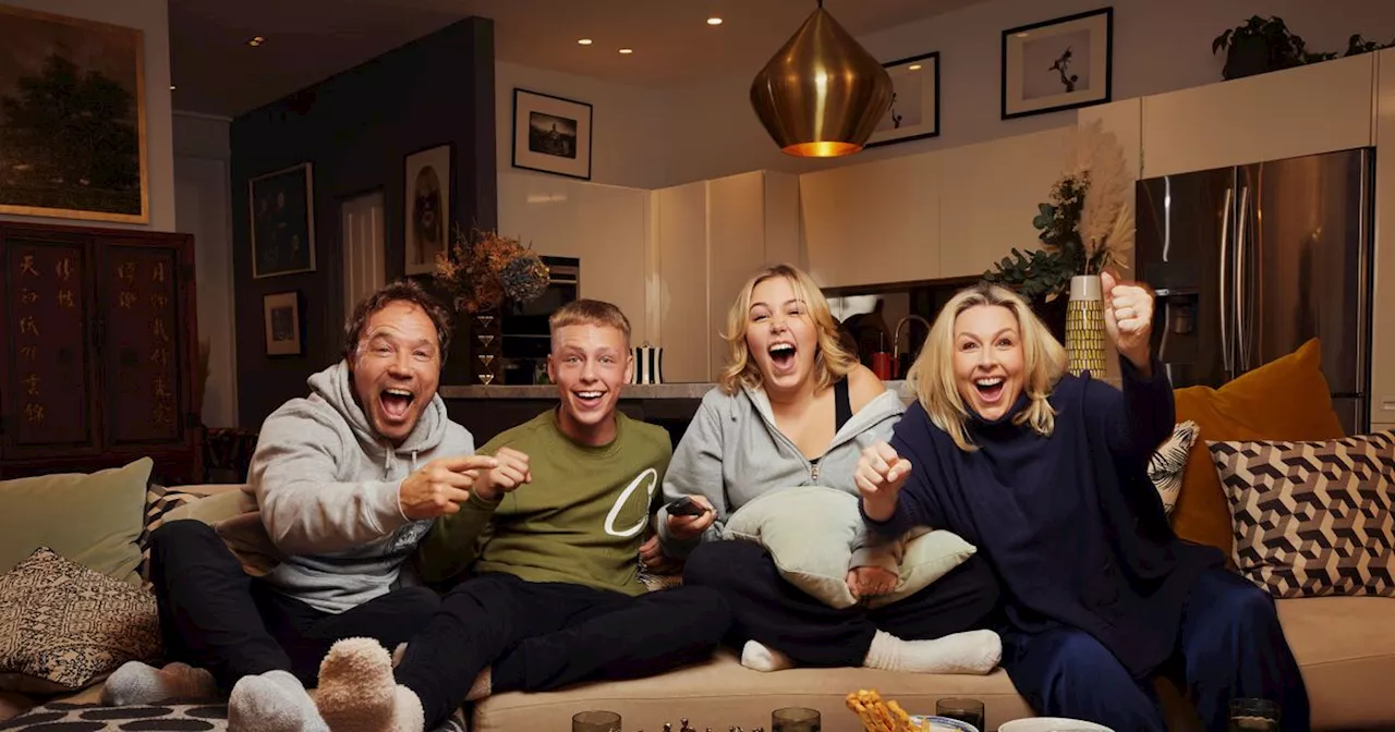 Stephen Graham breaks down in tears during special Celebrity Gogglebox