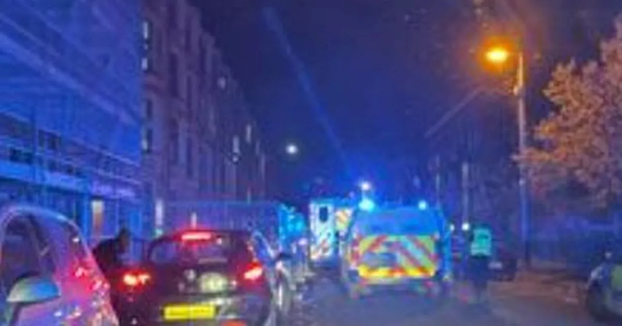 Man pronounced dead on Glasgow street after being found seriously injured