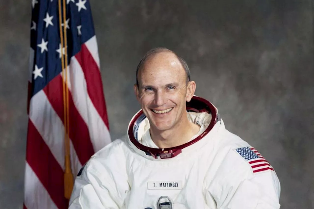 Ken Mattingly, astronaut who helped Apollo 13 crew return to Earth, dies at 87