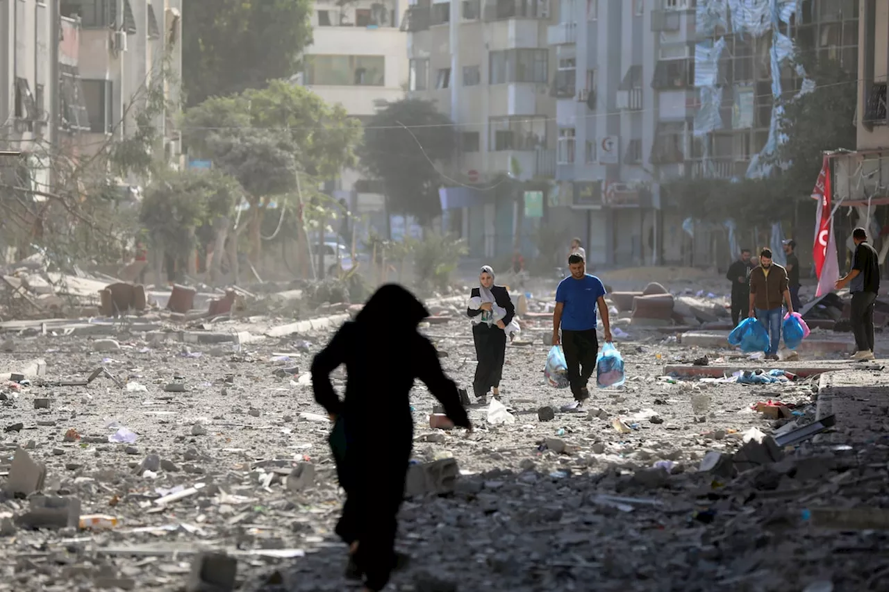 Hamas leader’s home is hit in airstrike as Israel presses its attacks on Gaza and U.S. envoy seeks aid route