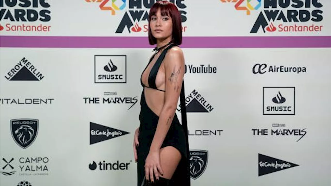 El vídeo viral y el deslumbrante look de Aitana en LOS40 Music Awards 2023